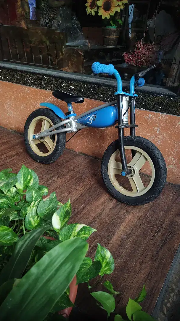 ORI! JD BUG BALANCE BIKE SEPEDA ANAK/ LONDON TAXI STRIDER MICRO ELC