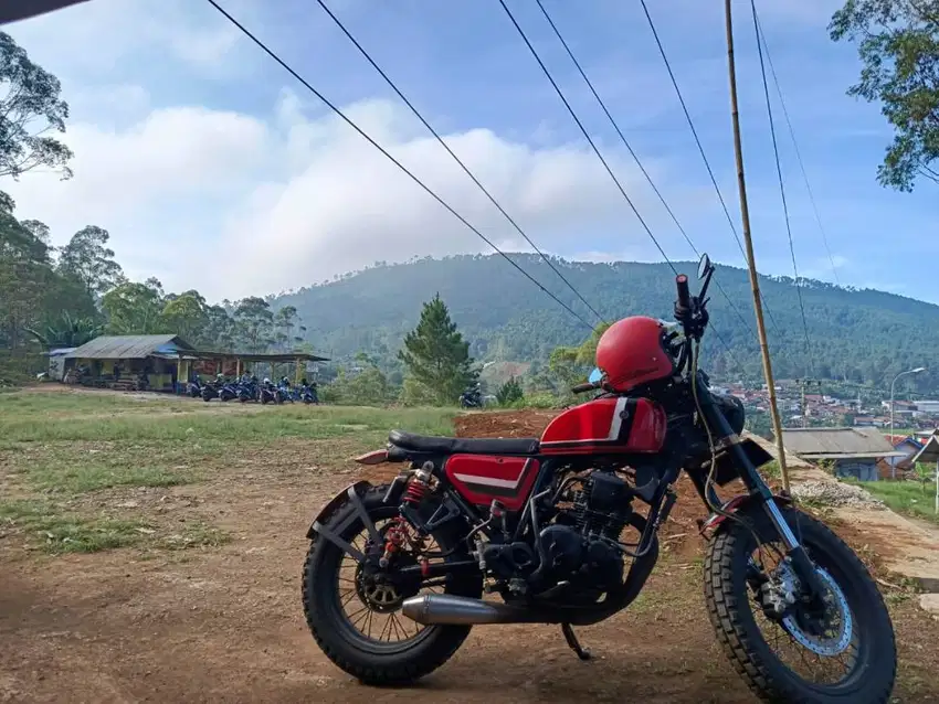 Custom Scrambler or Brat/Japs Style Basic Scorpio