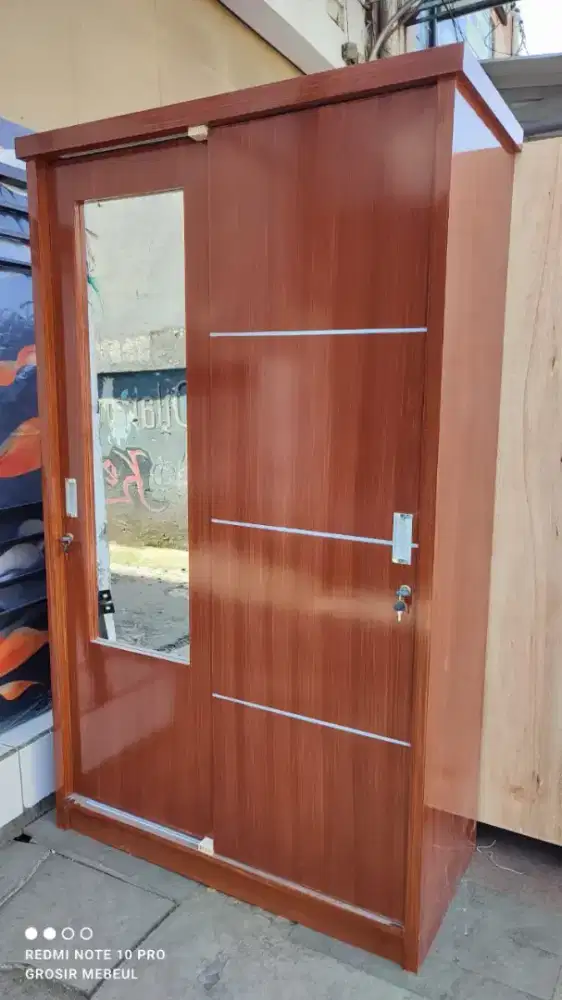 LEMARI PAKAIAN 2 PINTU GESER BAHAN TRIBLOK P 120 X L 50 x T 200 cm