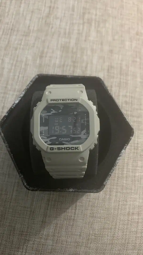 Jual Jam Tangan Casio GShock DW 5600