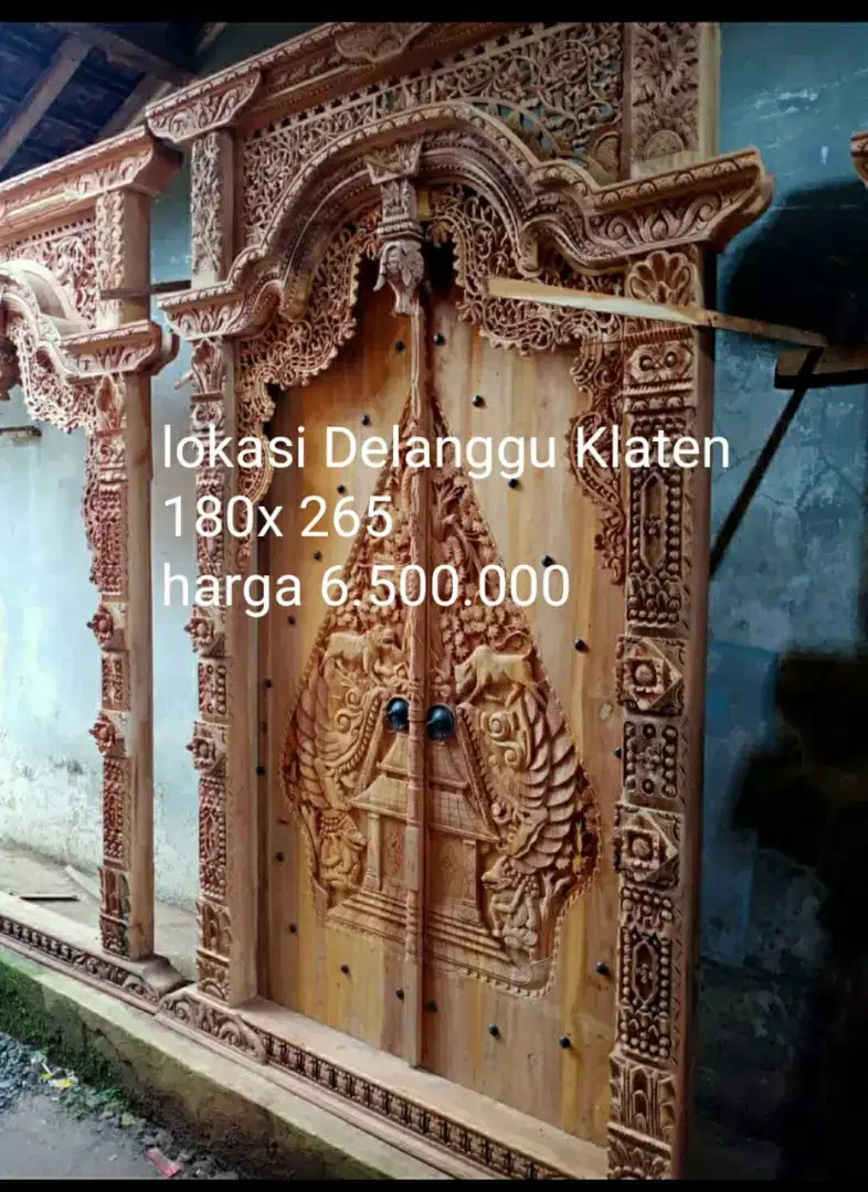 Pintu kusen jendela gebyok