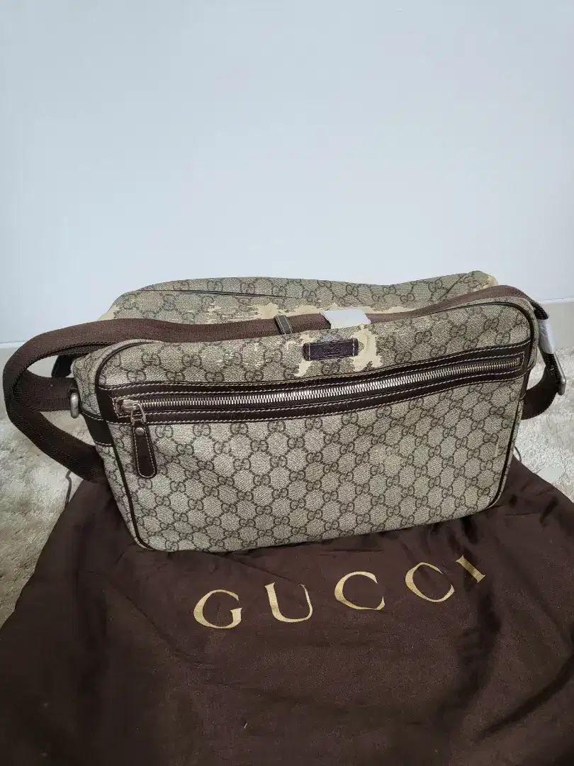 Gucci bag camera case bag 8988