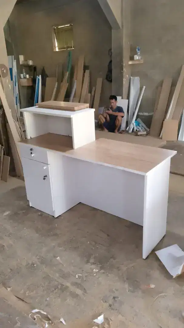Meja kasir Hijau Terbaru