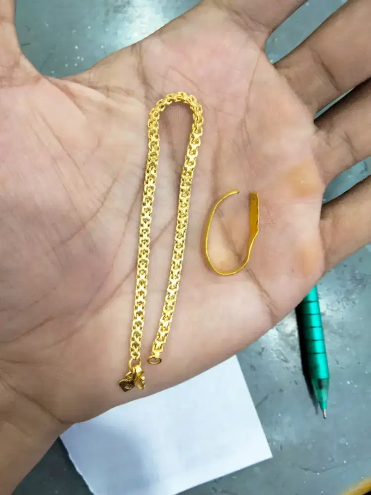 Terima jual beli emas dan berlian