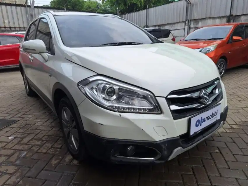 [OLX Mobbi] Suzuki SX4 1.5 S-Cross Bensin-MT 2016 SOR