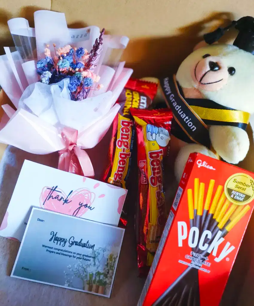 Hampers  wisuda