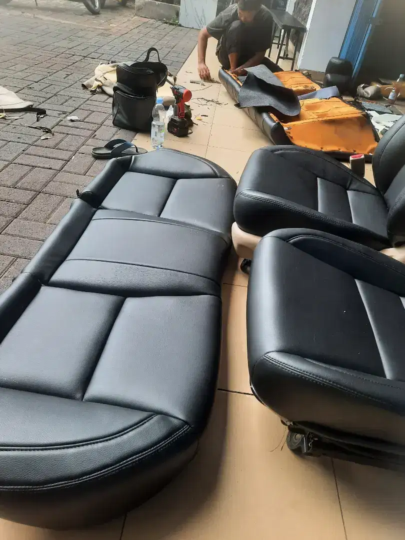 Pemasangan Kulit jok paten