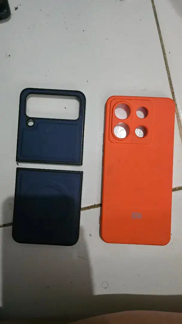 Case hp zflip4 dan poco x6