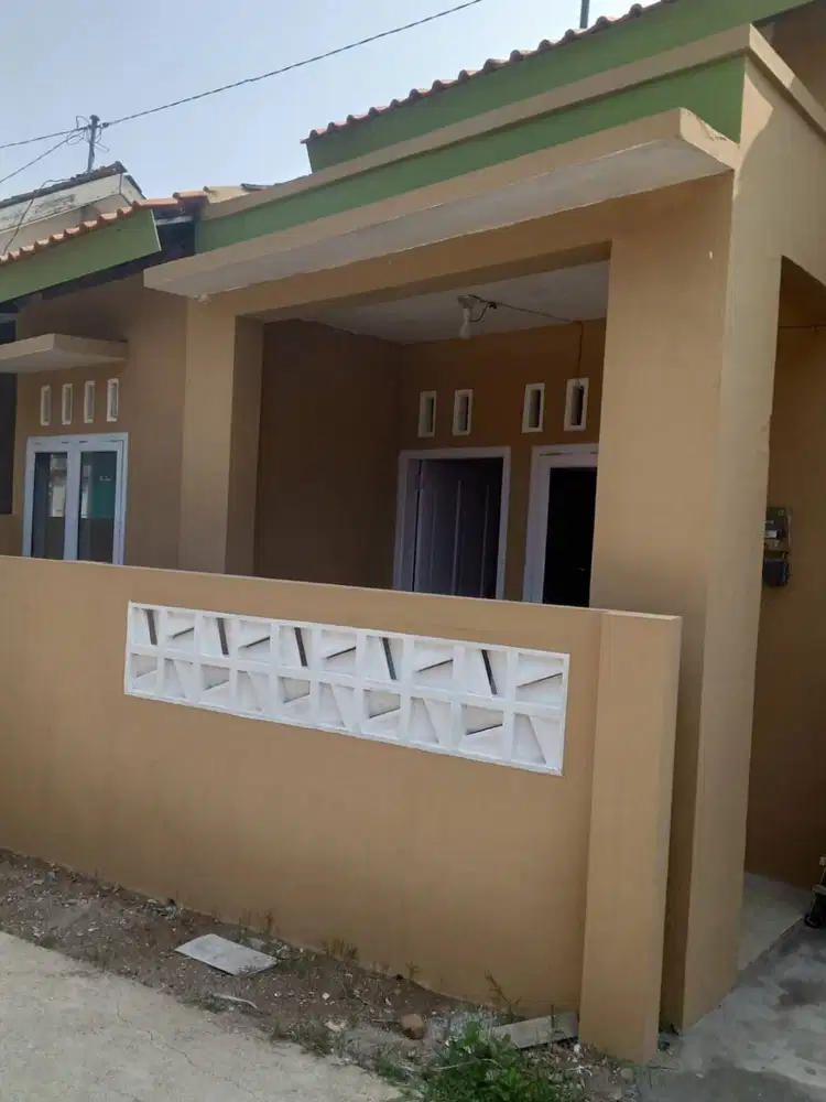 DiJual Rumah di Kompl KORPRI.