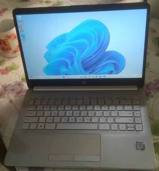 Jual Laptop HP Intel core I3 (512 ssd), 8 Gb Memory