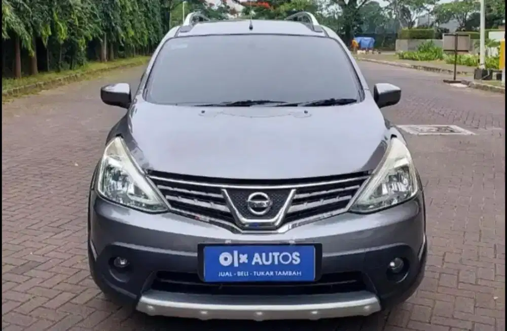 GRAND LIVINA X-GEAR 2015