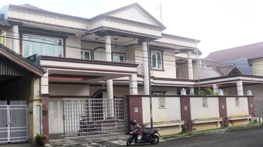 Kost bagus cempaka putih 2 mobil ciamik jakarta