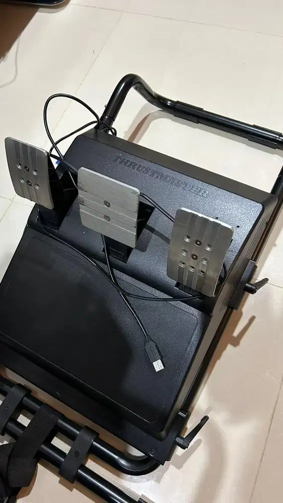 DIJUAL SET GAME RACING SIMULATOR