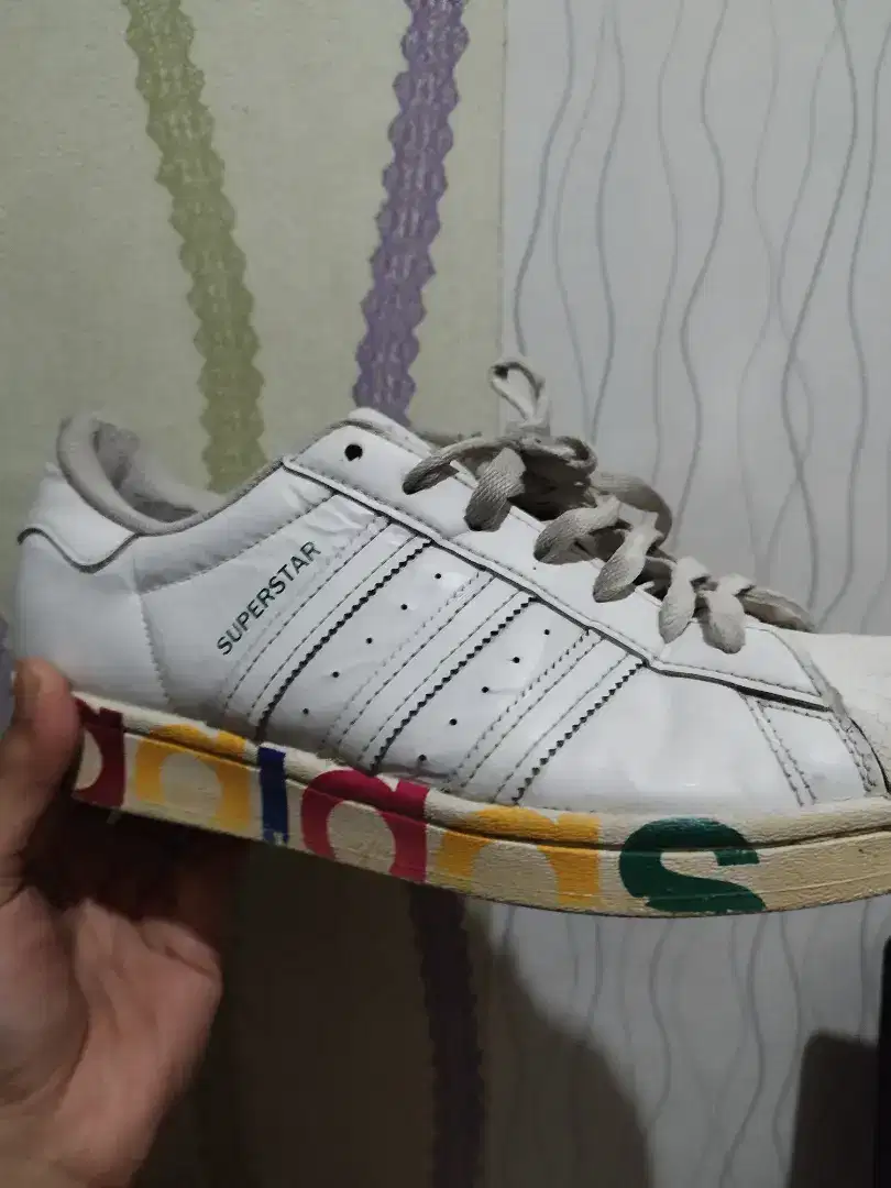 sepatu adidas kulit putih superstar original