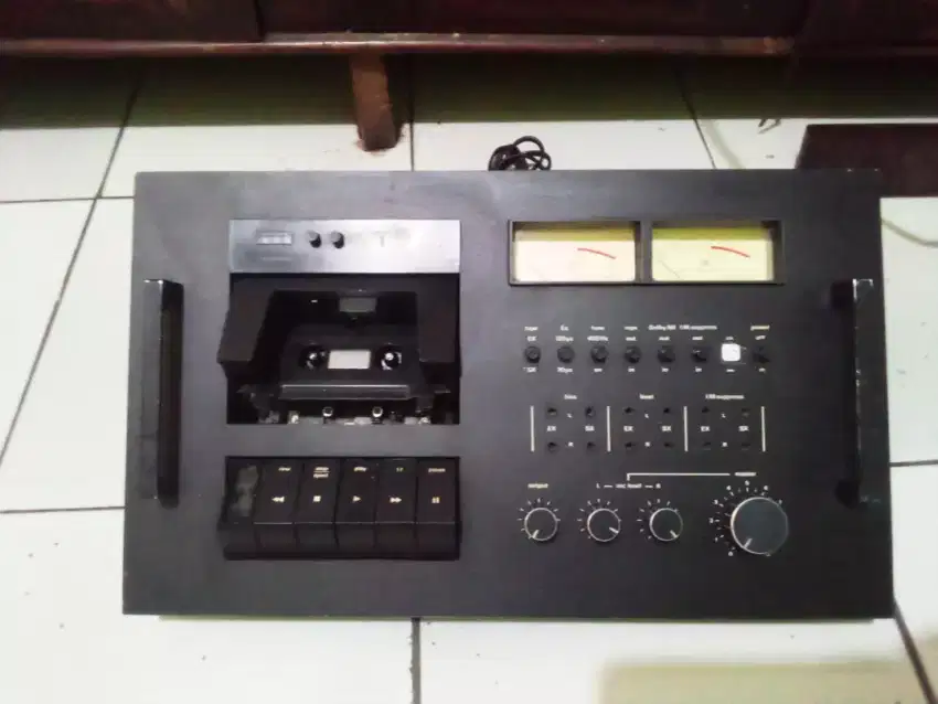 Tape Deck NAKAMICHI Tipe 600