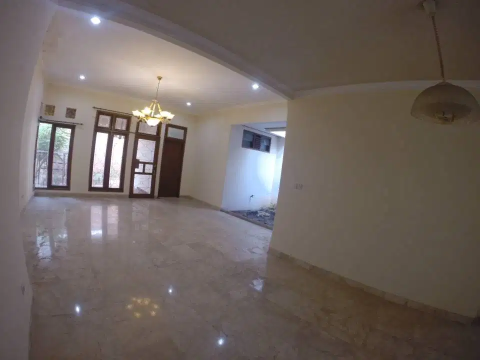 Tempat Tinggal Lokasi Strategis Serba 5 Menit