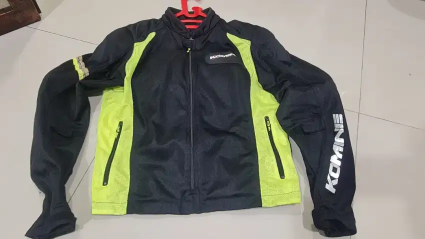 Jaket komine size L