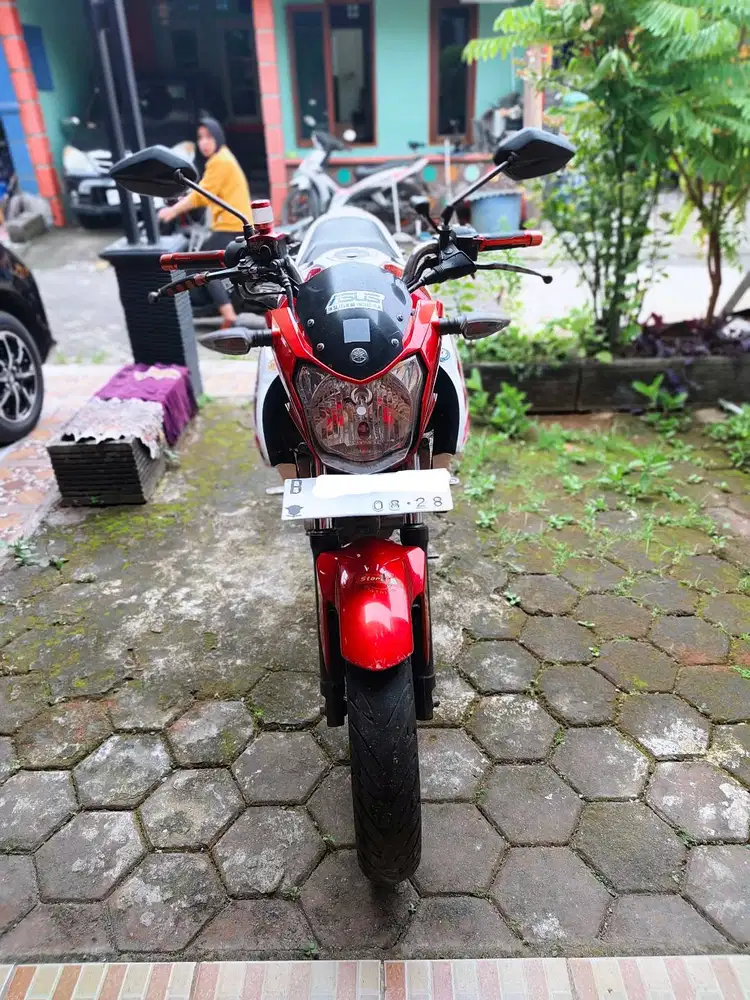 Yamaha New Vixion Lightning 2013 - White