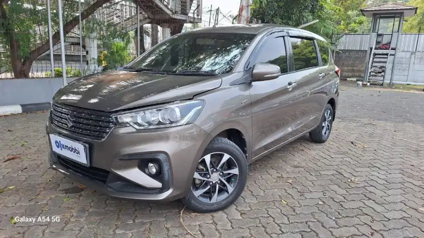 DP Rendah - Suzuki Ertiga 1.5 GX Bensin-MT 2019(WZQ)