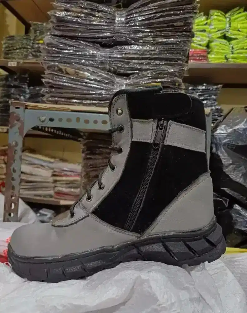 sepatu pdl satlinmas