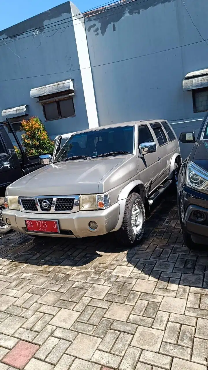 NISSAN TERRANO 2.4L M/T 2005 SPIRIT S3 LAST EDITION ORIGINAL TERAWAT