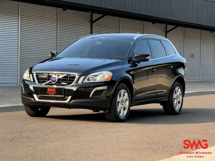 [ANTIK!] Volvo XC60 2011 XC 60 BMW X1 2012