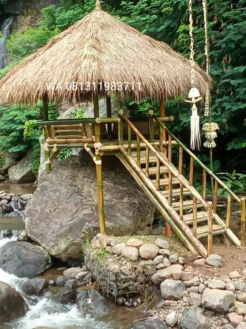 Saung bambu gazebo bambu atap Alang Alang ukuran 2x2 harga satuan