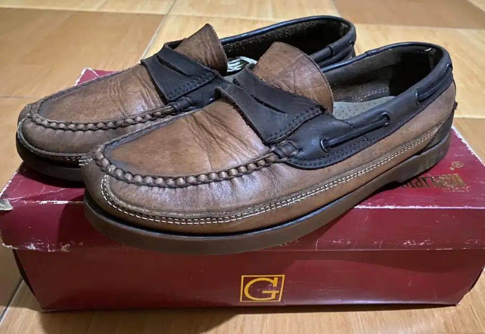 Sepatu kulit boat shoes man Gino Mariani