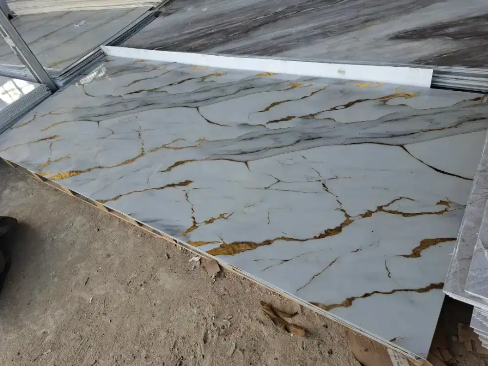 UV Marble 3mm 122x299cm