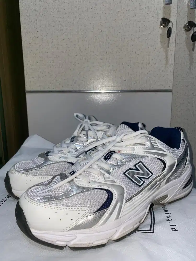 NB 530 white silver blue(bekas pakai pribadi)