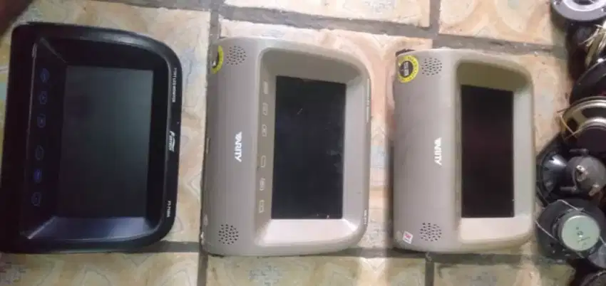 Slhkn plh slh 1 dr monitor mini berkualitas kond normal murah sj cpt