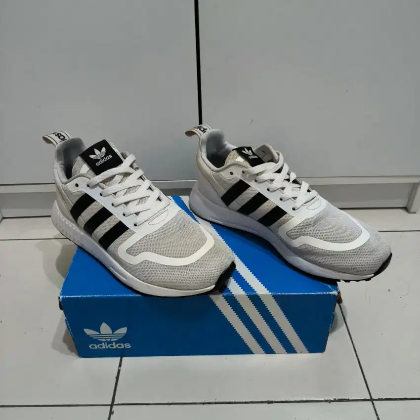 Sepatu Sneaker Adidas Original Multix FX5118 (WHITE PUTIH)