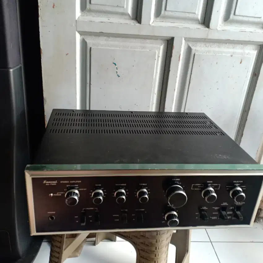 Amplifier sansui au-7500 body sangat mulus