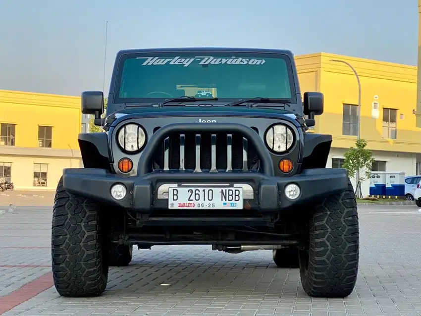 JEEP Wrangler Sport 3.8L 4x4 2Doors Charcoal Gray 2010.