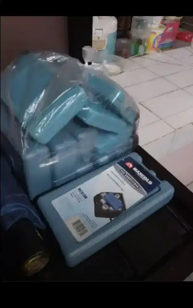 Peralatan makan dan minum  murah