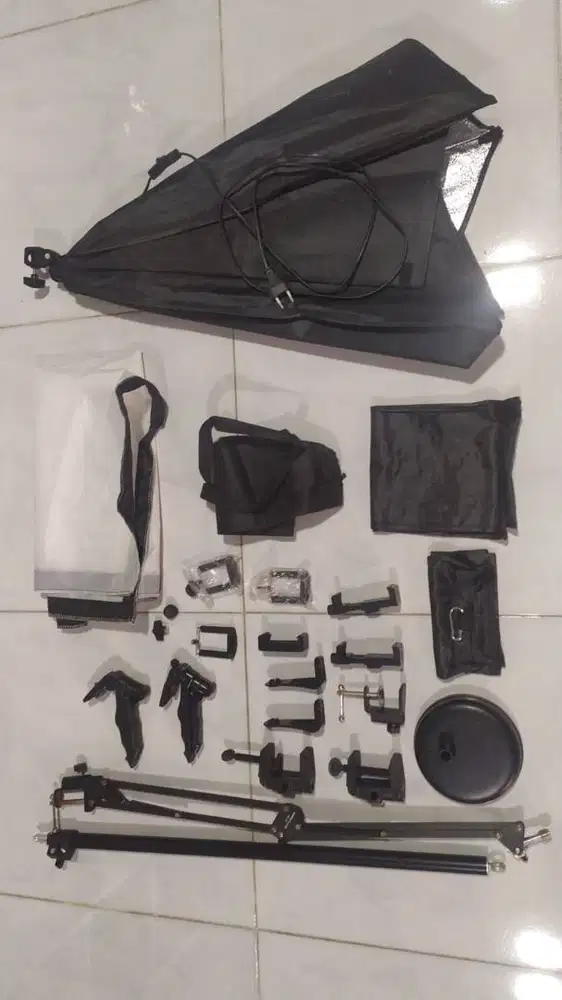 Peralatan Lighting dan Holder Sesuai Foto