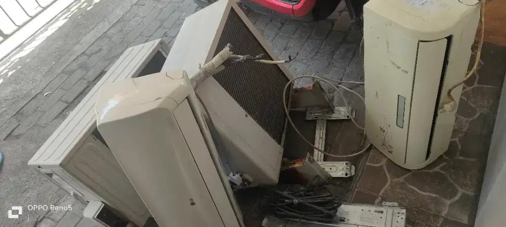 Yg punyaxac bekas jual di sini