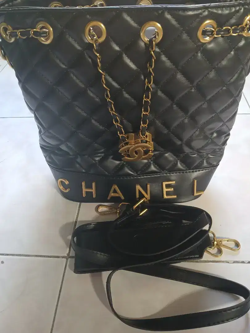 Tas Serut Chanel