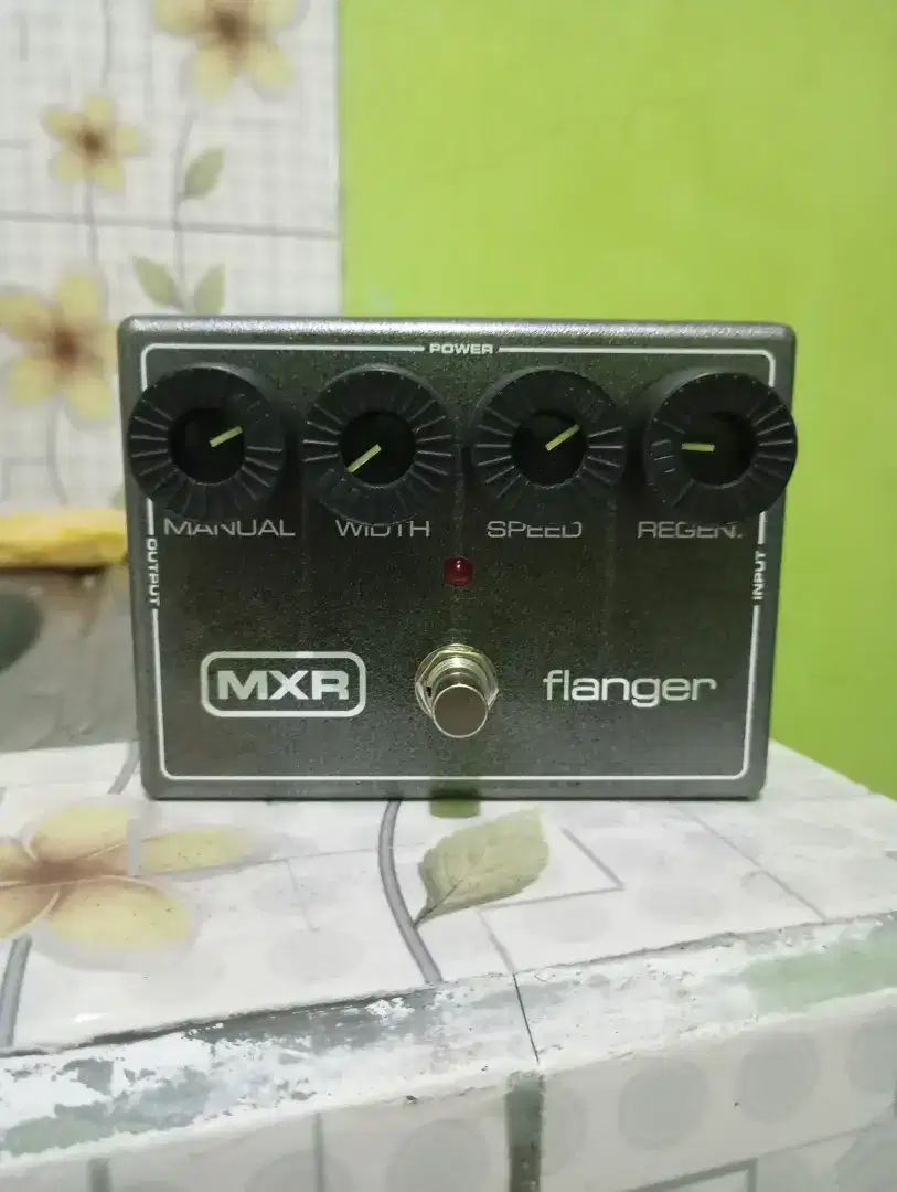 Efek pedal mxr flanger