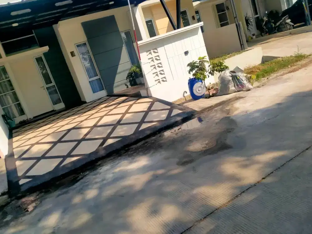 Tukang harian dan borong jasa