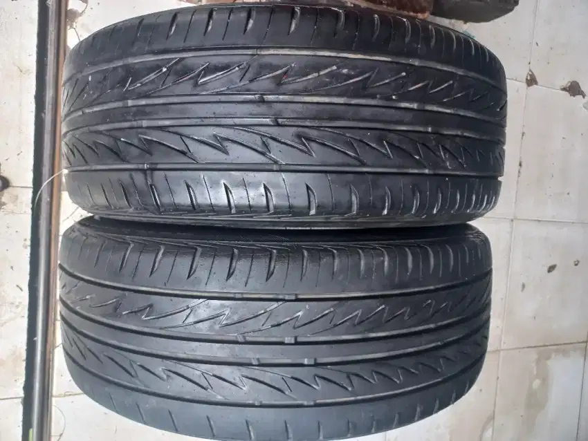 Ban copotan Bridgestone tekno 205/45 R17 tebal