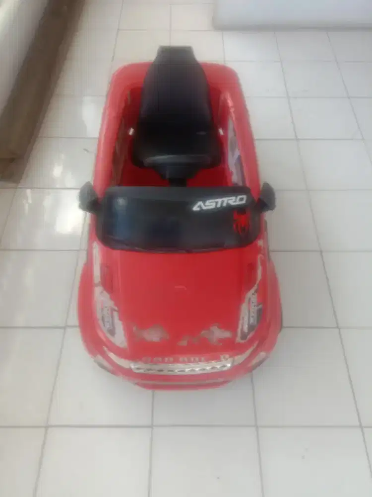 mobil dan motor mainan aki