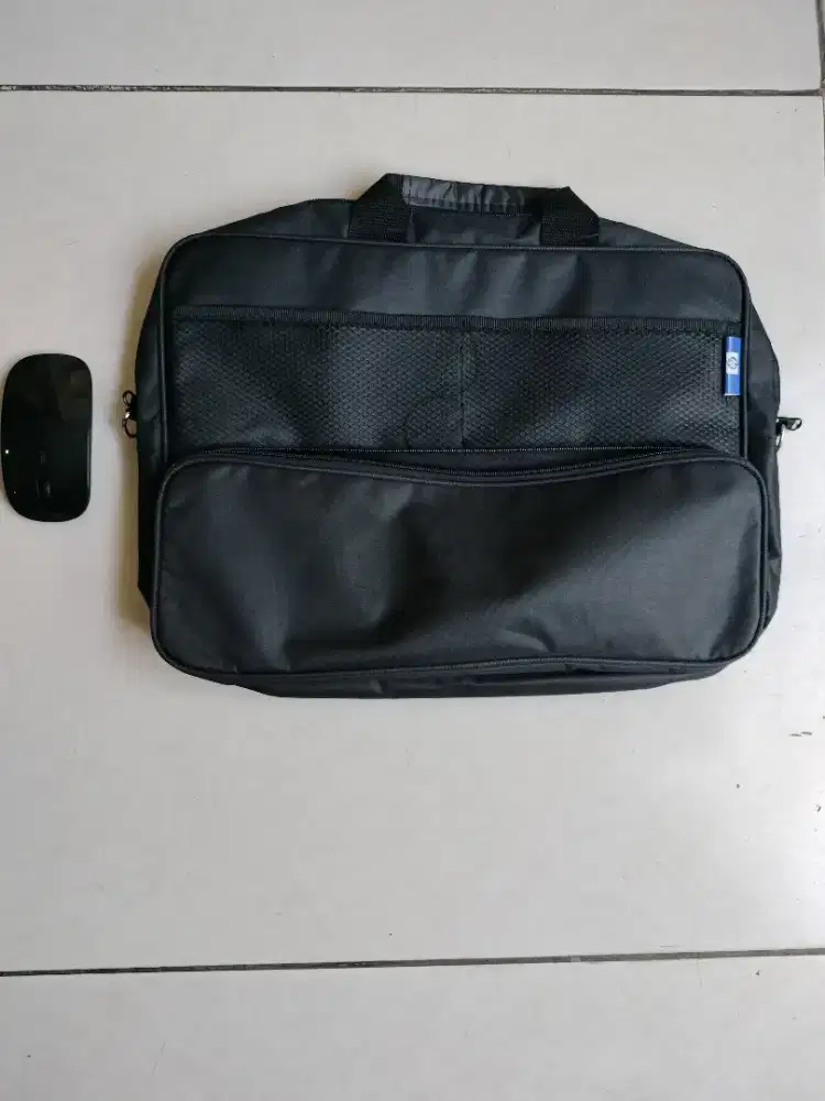 Tas laptop merk HP & mouse baru