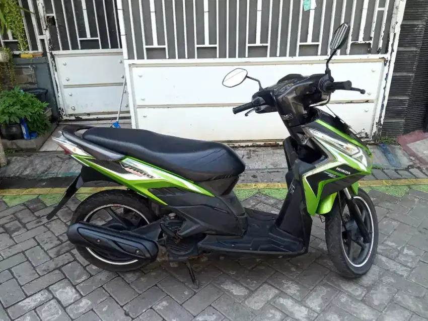 VARIO TECHNO 110 - HIJAU - 2011