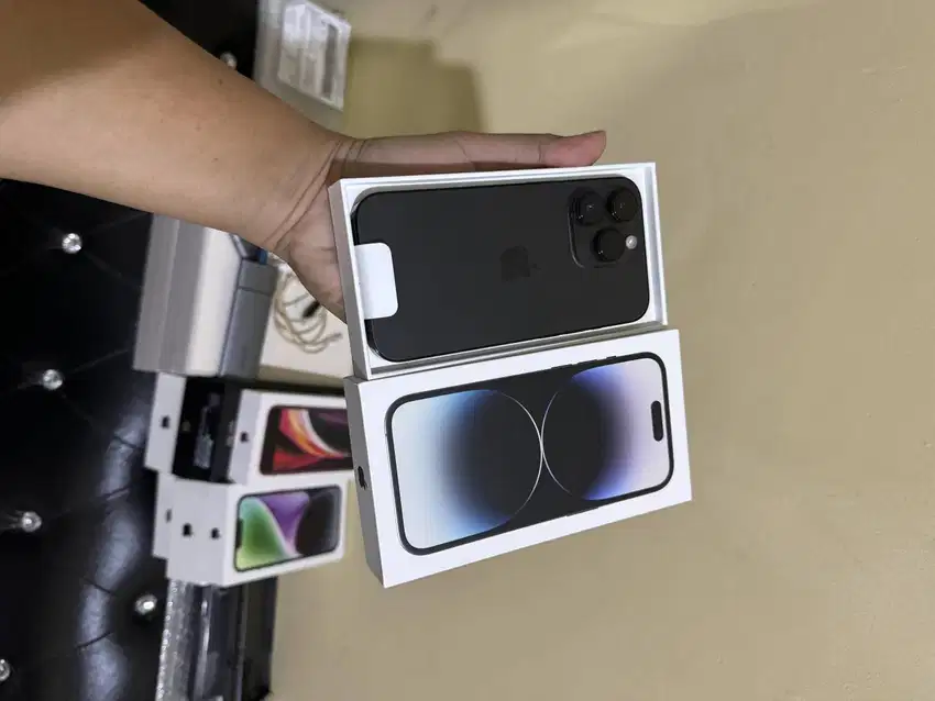 Jual iPhone atau Samsung Jemput COD di Jabodetabek