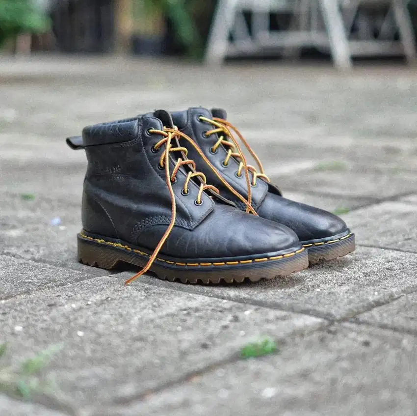 Sepatu Docmart dr Martens 939 Black Leather Made In England