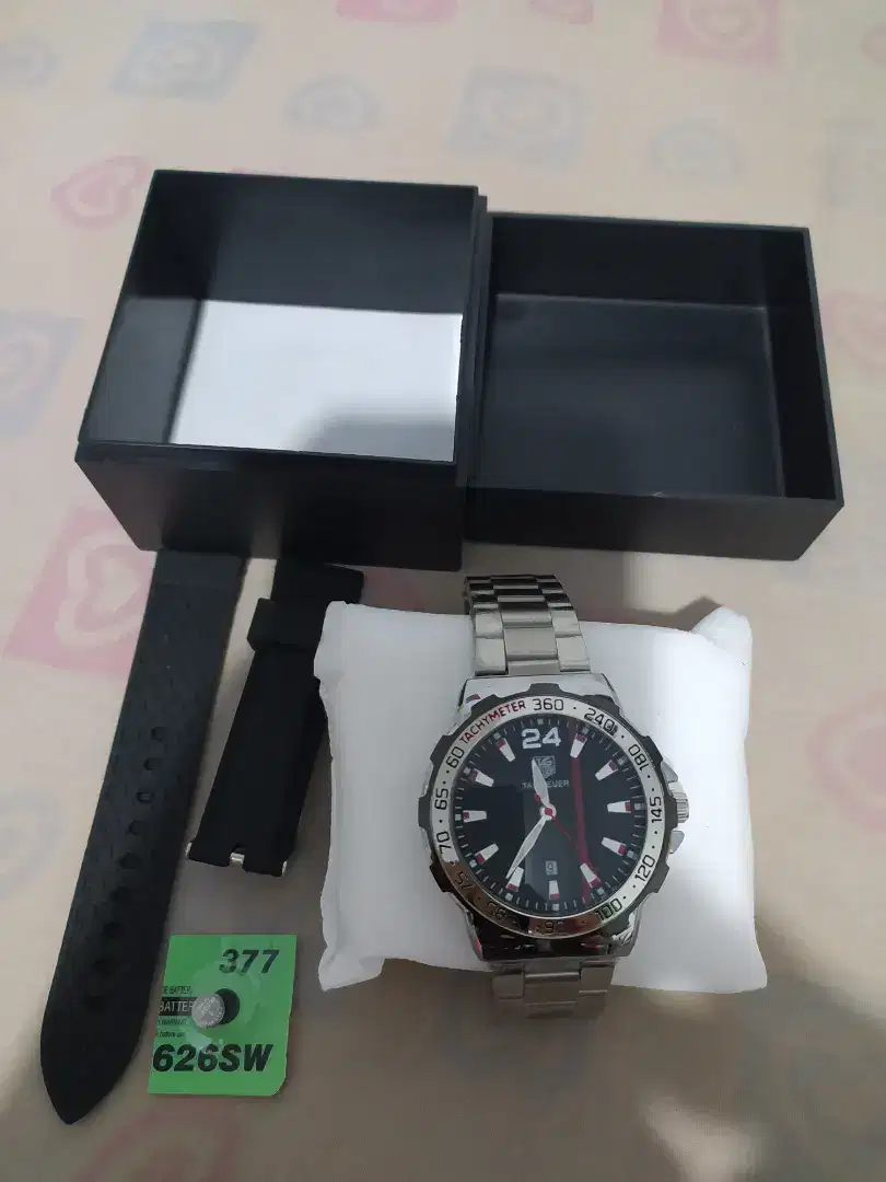 Jam tangan analog tek hayer bagus
