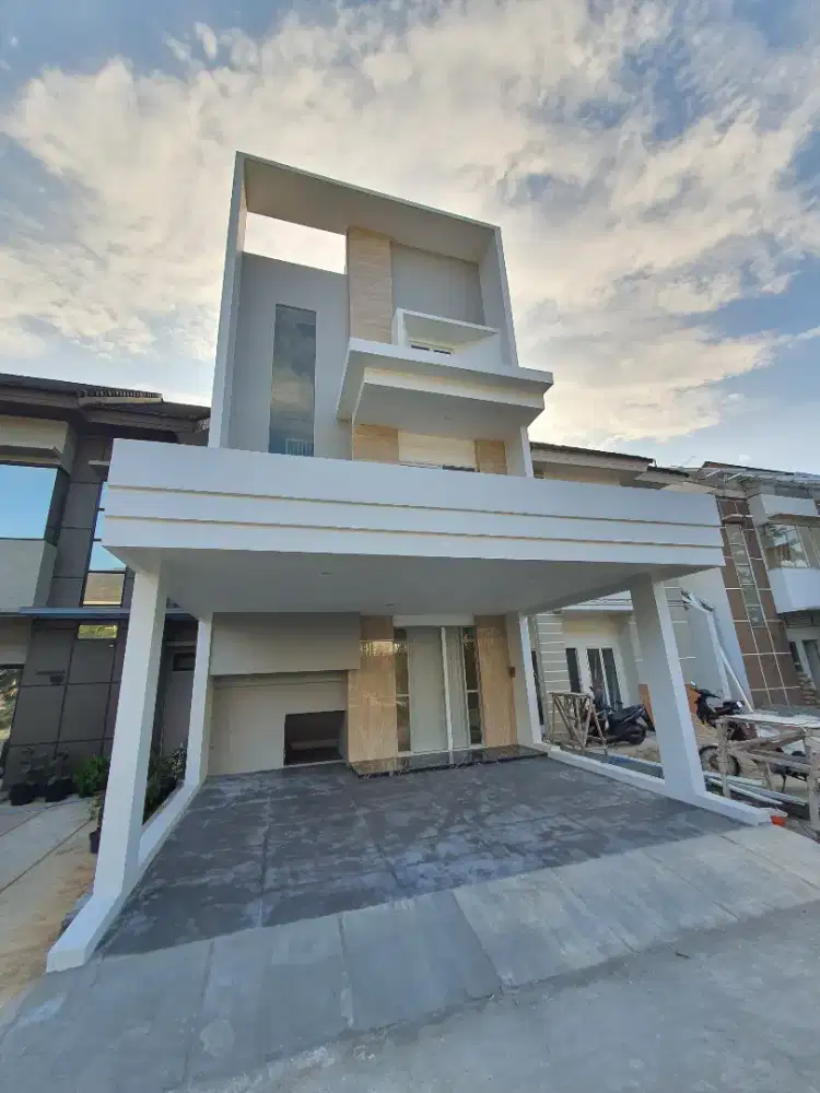 Dijual Rumah ISTIMEWA BAGUS BESAR BSD SERPONG!