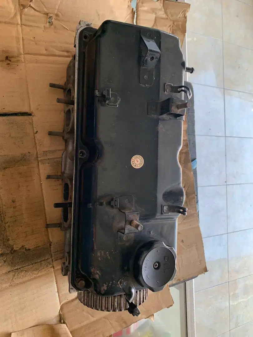 Cylinder Head Mitsubishi Kuda Bensin 1600cc