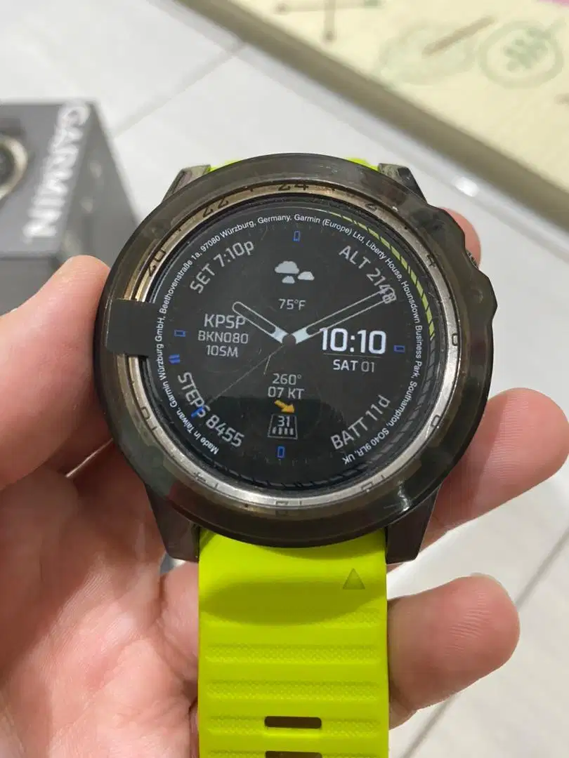 Jam Garmin D2 Charlie